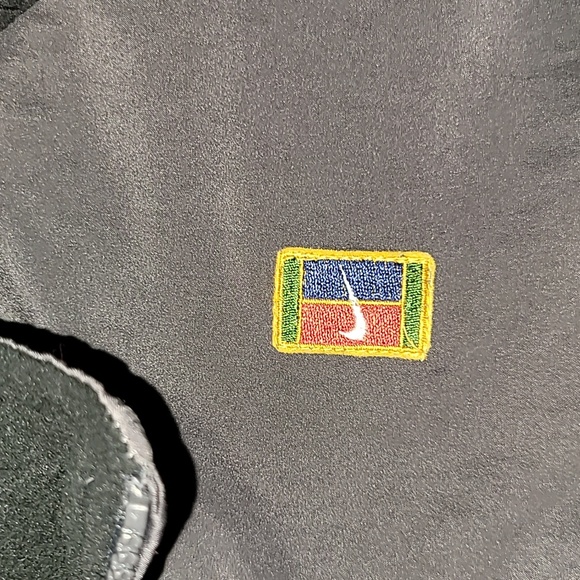 Vintage. 90s. Nike Tennis Full-zip. Fleece-lined. Jacket. Men's size M - Picture 4 of 16